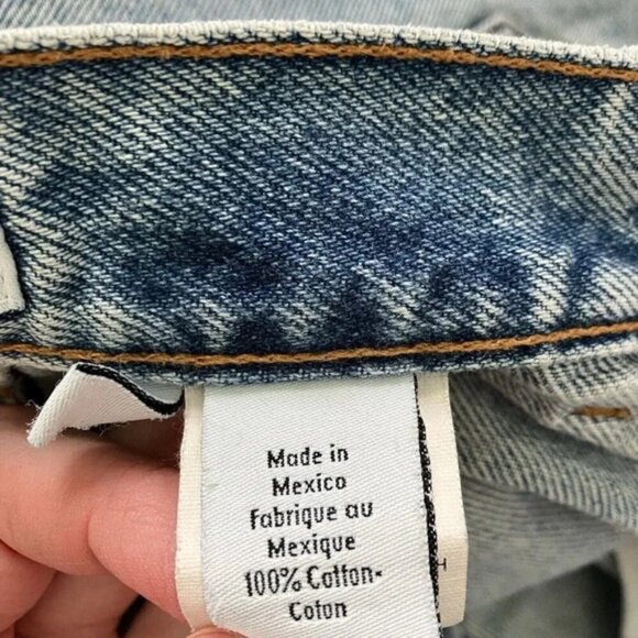 Vintage Calvin Klein Easy Fit Double Stone Wash Denim Jean Shorts - Picture 7 of 7